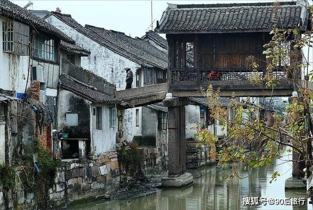 铁路部门：今日起“静音车厢”服务拓展至72列动车
